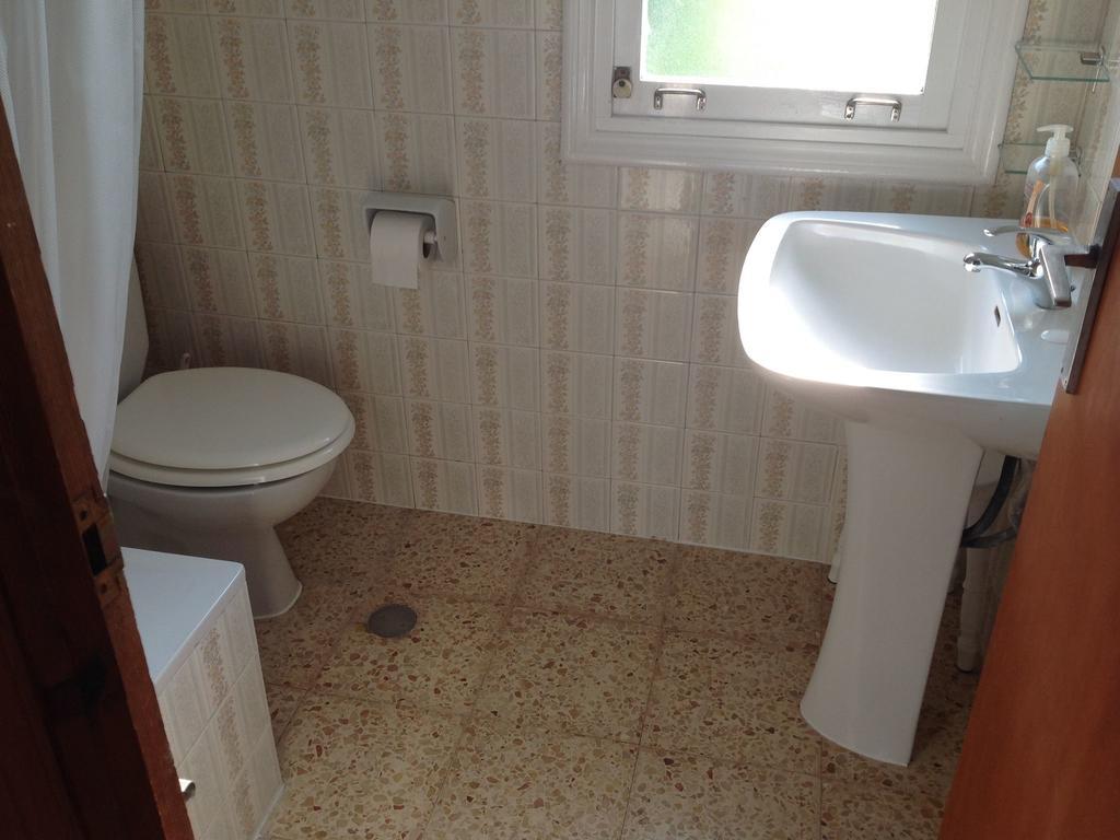 Cozy Holiday Home In Porto Do Son Near Beach Portosin Zewnętrze zdjęcie